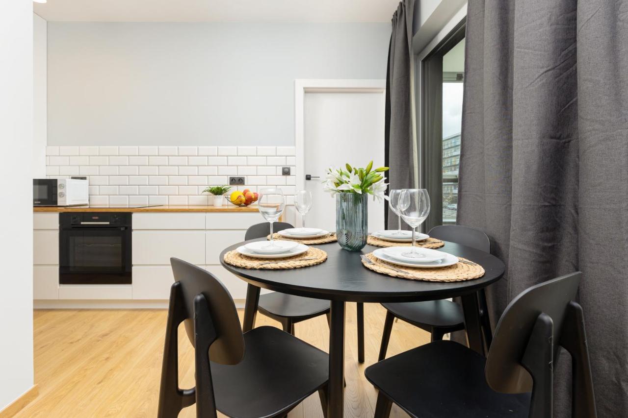 Artistic Zoliborz Apartments By Noclegi Renters Warszawa Eksteriør bilde